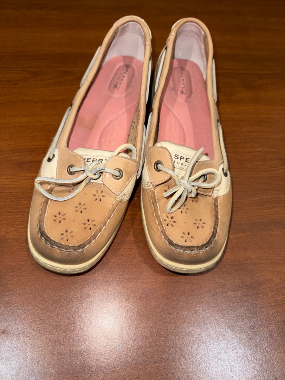 Sperry Two-Tone Tan  Perforated Leather Topsider  Shoes. Size 11